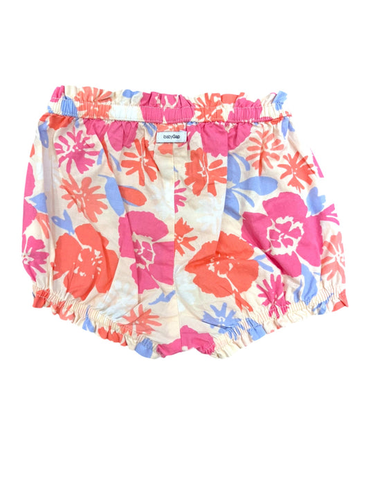 Shorts roses à fleurs Baby Gap (6 mois)