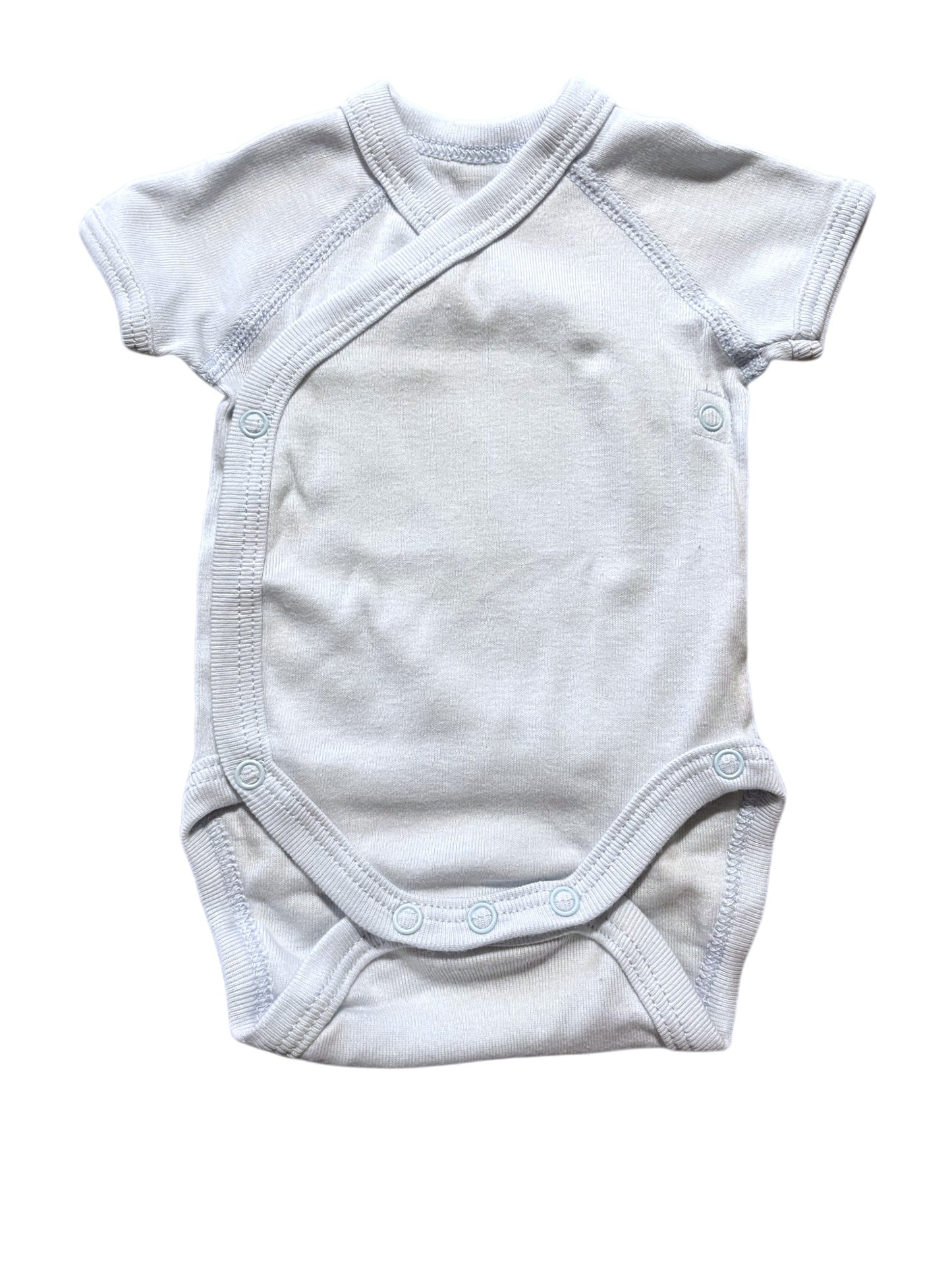 Petit Bateau Bodysuit, Short-Sleeved size Newborn (46cm) - second hand baby clothing