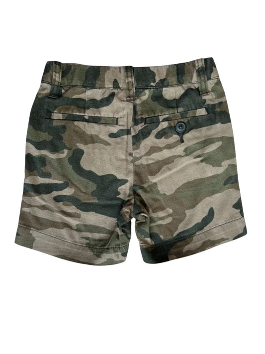 Crewcuts Camo Shorts size 2Y - second hand baby clothing