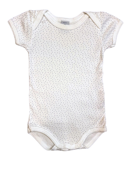 Petit Bateau Short Sleeve Bodysuit with Small Blue Dots size 6M (67 cm) - second hand baby clothing