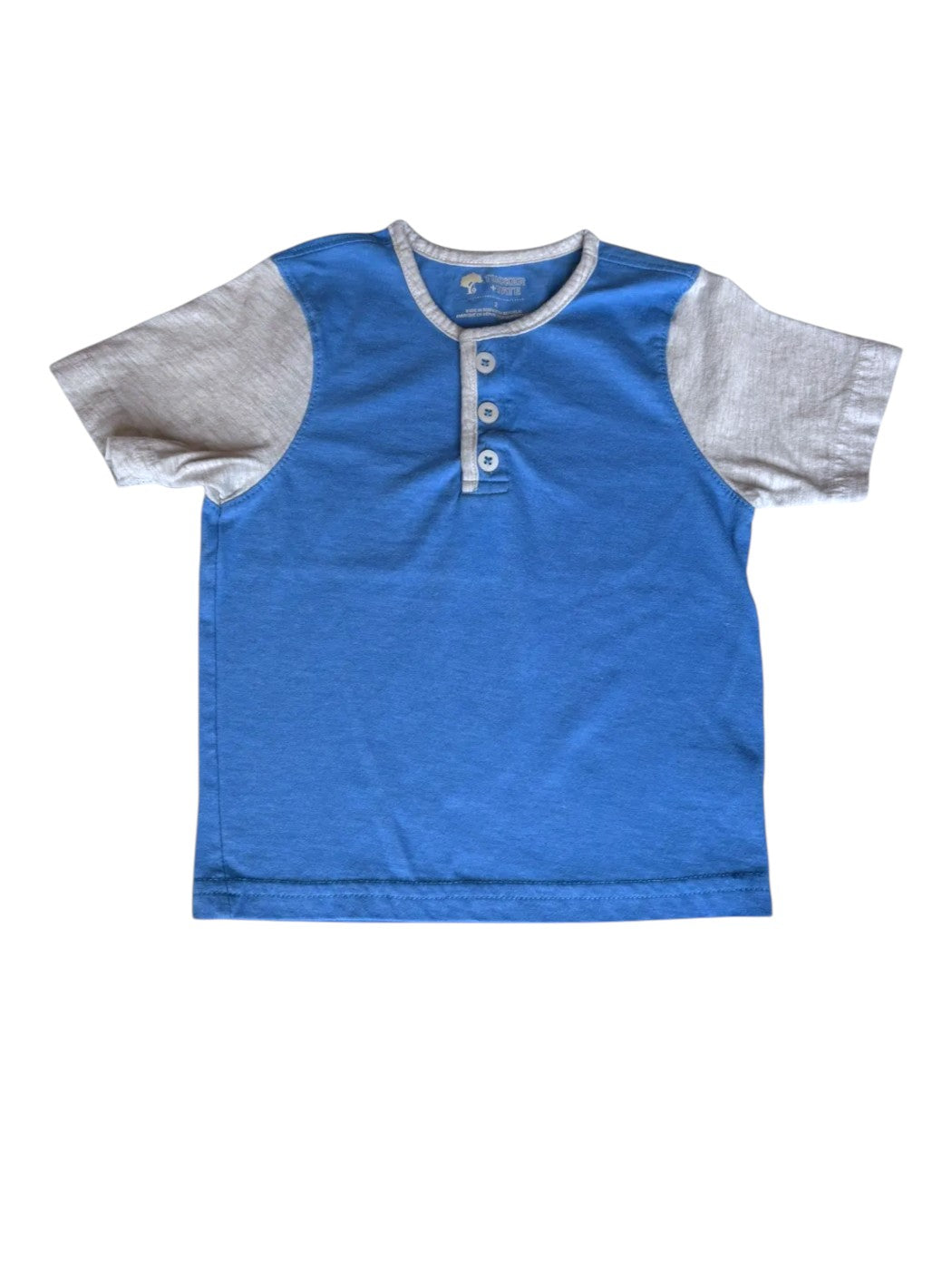 Tucker + Tate Blue Gray Henley size 2Y - second hand baby clothing